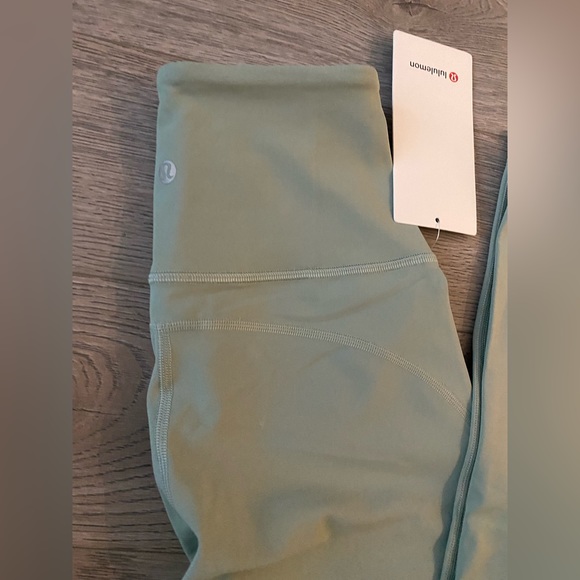 Lululemon Groove Flared Pants Regular NWT - Picture 4 of 13